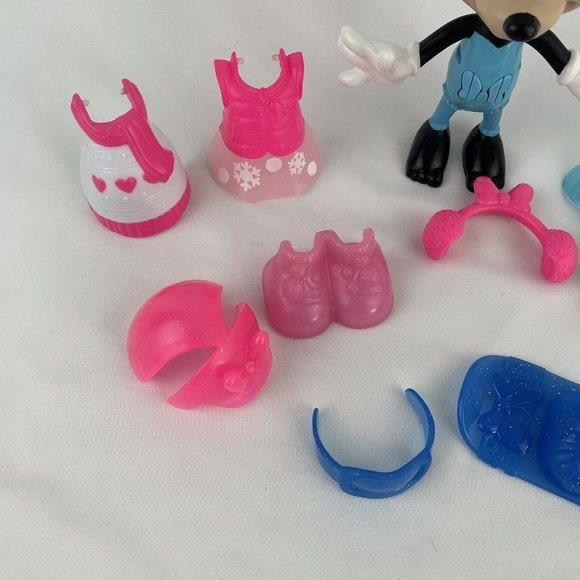 Minnie Mouse Snap & Style Winter Snowboard Ice Skating Lot of 12 Posable Doll - Picture 2 of 7